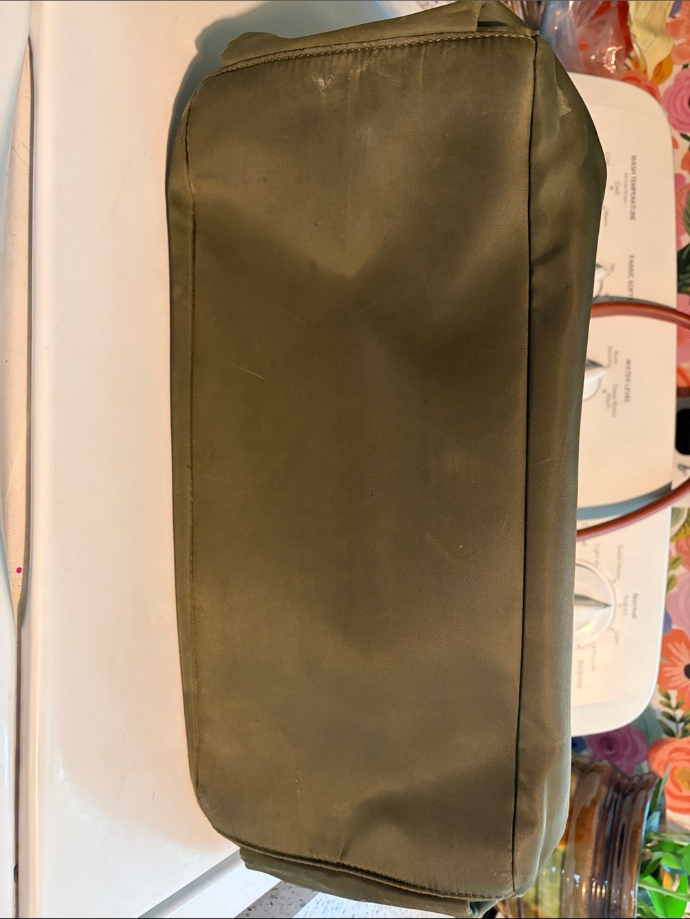 Teacher Tote in Olive Green - good condition. - Picture 5 of 5